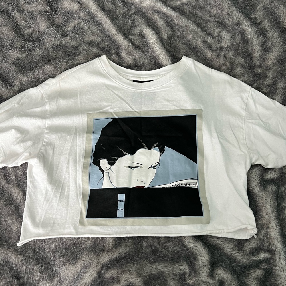 Forever 21 White Graphic Crop Top